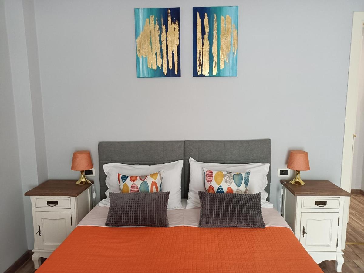 Deco & Retro Apartment ラ・スペツィア エクステリア 写真
