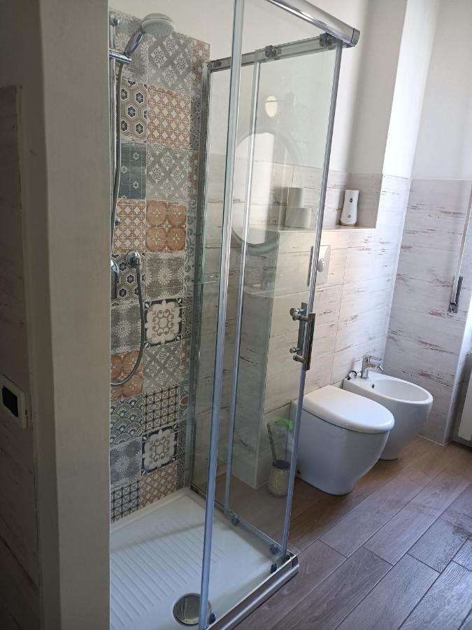 Deco & Retro Apartment ラ・スペツィア エクステリア 写真